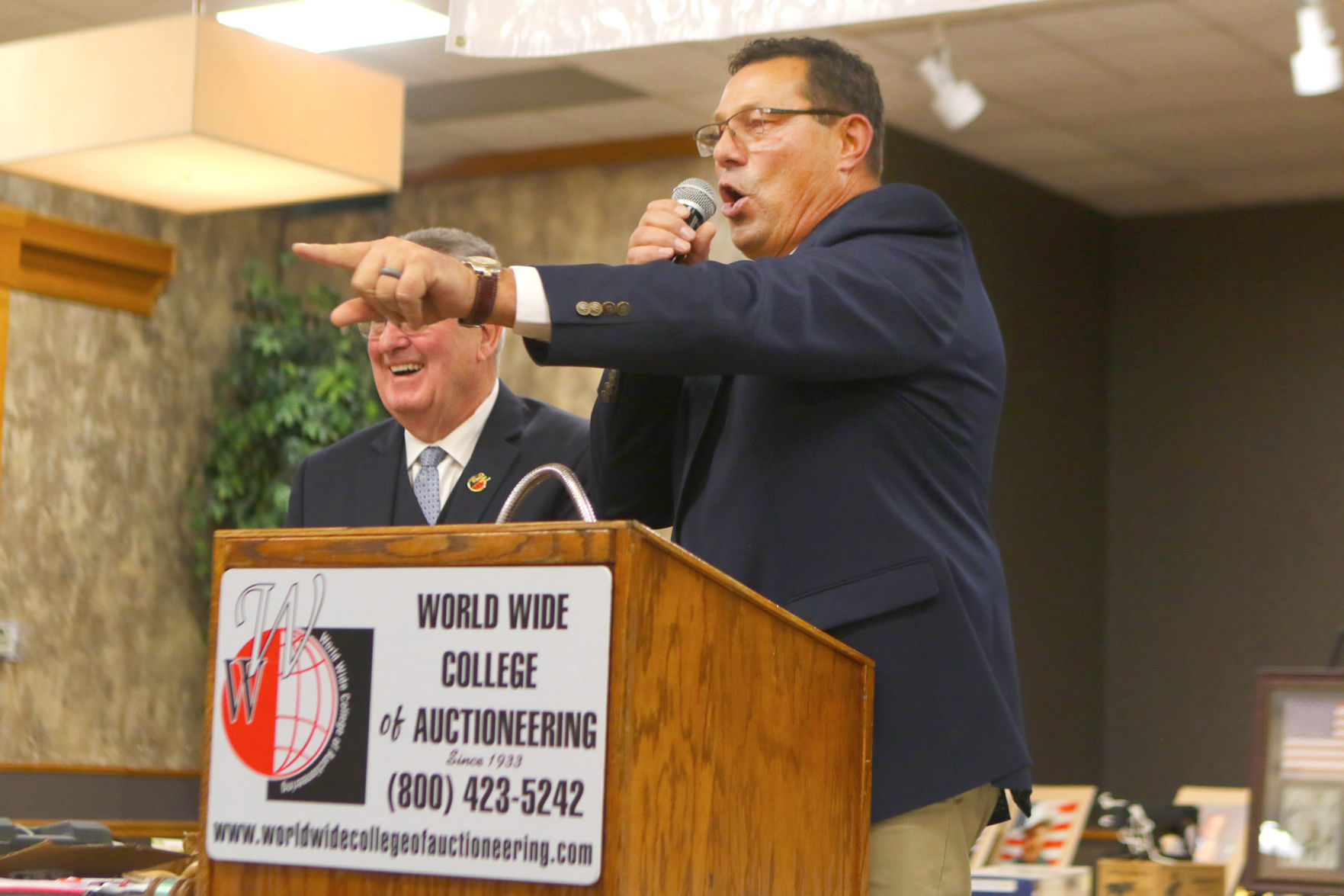 Paul Gagnon-auctioneer